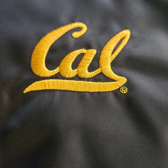 Under Armour UC Berkeley Streaker Sling 2 Backpack - Picture 6 of 10